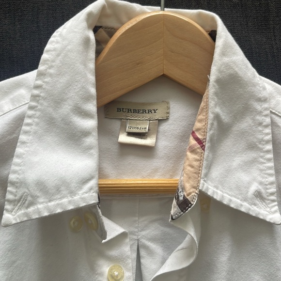 Burberry shirt - Picture 3 of 6